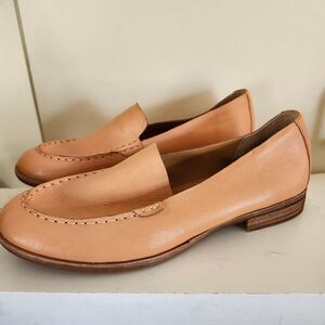 Brand New Kork-Ease "Meg" Moc Toe Nappa Leather Loafers Orange Sz. 9.5 $160